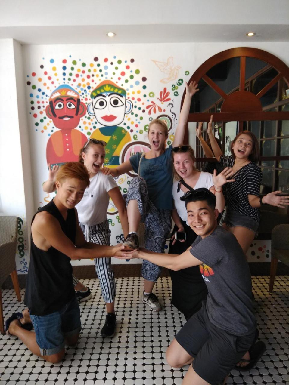 โรงแรมนิว บาตาเวีย แคปซูล จาการ์ตา ภายนอก รูปภาพ
